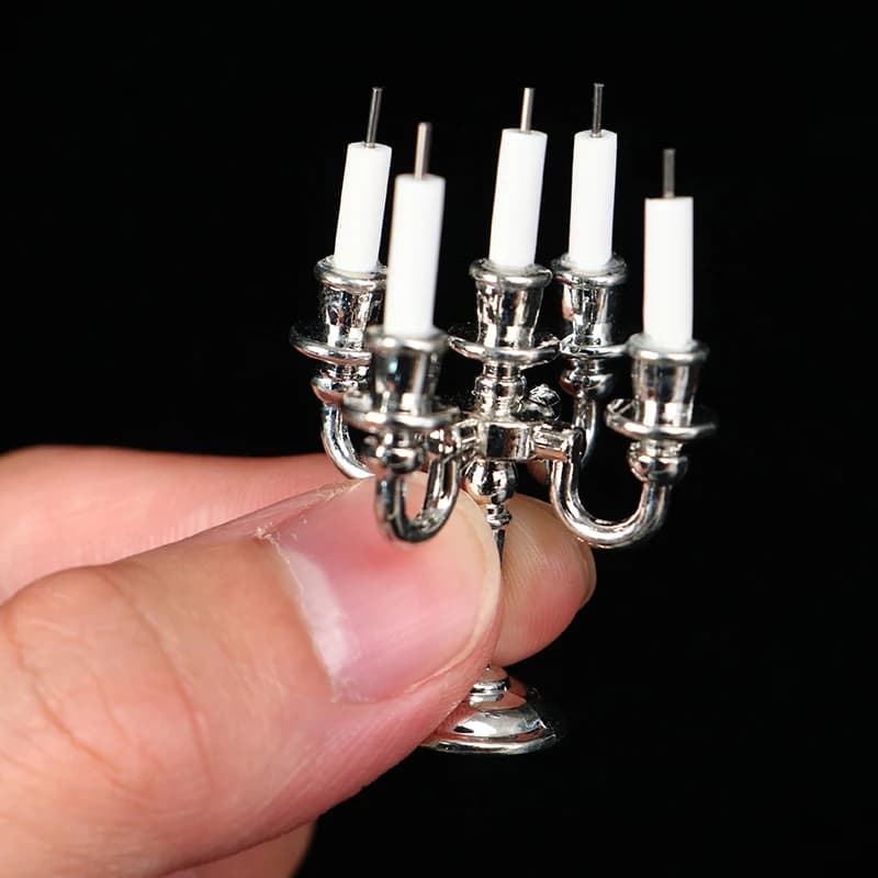 1 ensemble de bougies miniatures et chandeliers pour maison de poupée, bougeoirs à gâteaux, accessoi