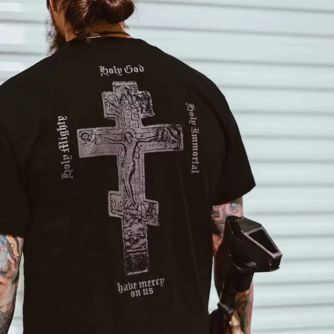 T-shirt graphique Croix Chrétienne |   T-shirt militaire vintage streetwear, haut en coton à manches