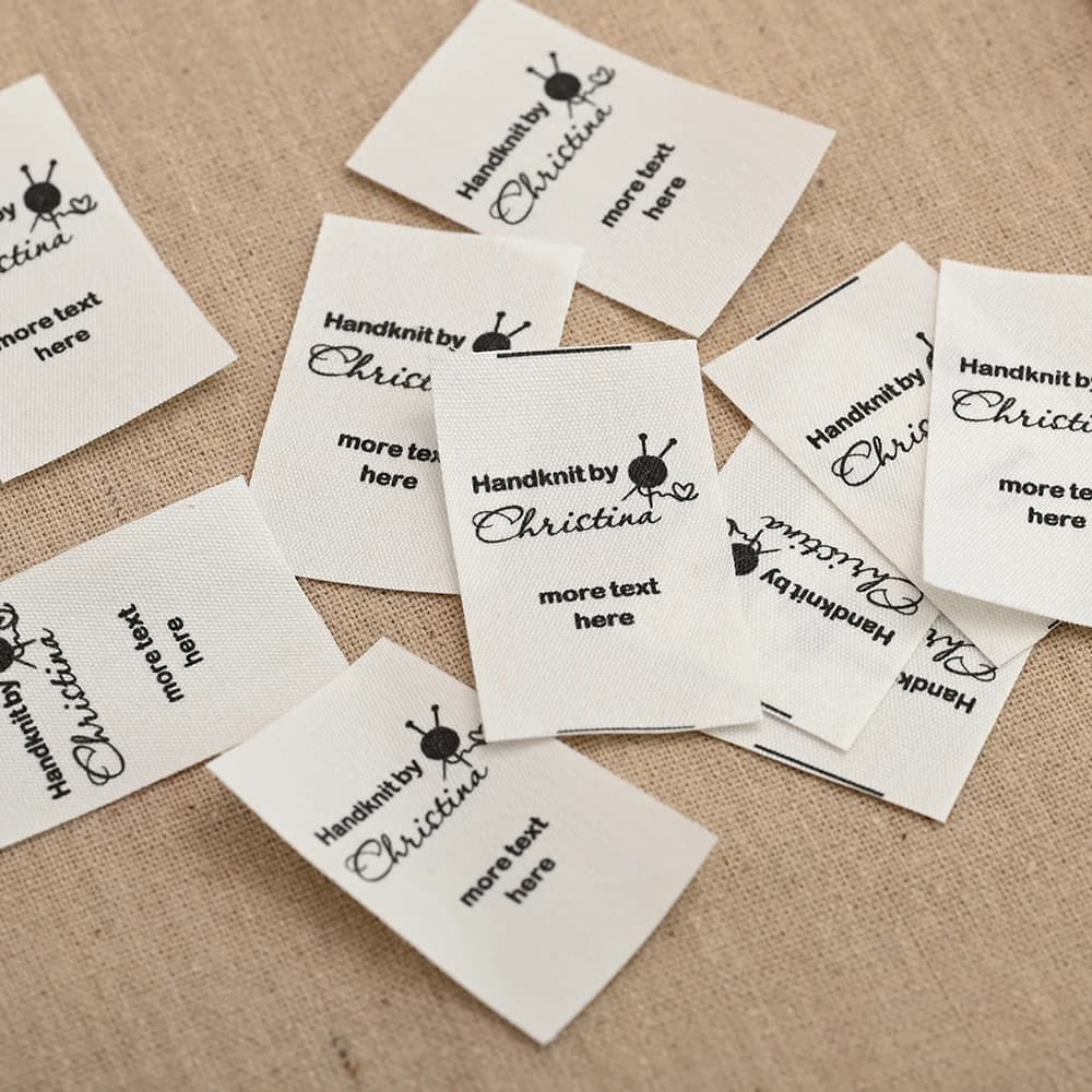 Étiquettes personnalisées pliées en coton, 1,18″x1,97″, 100% coton, texte et logo personnalisés pour