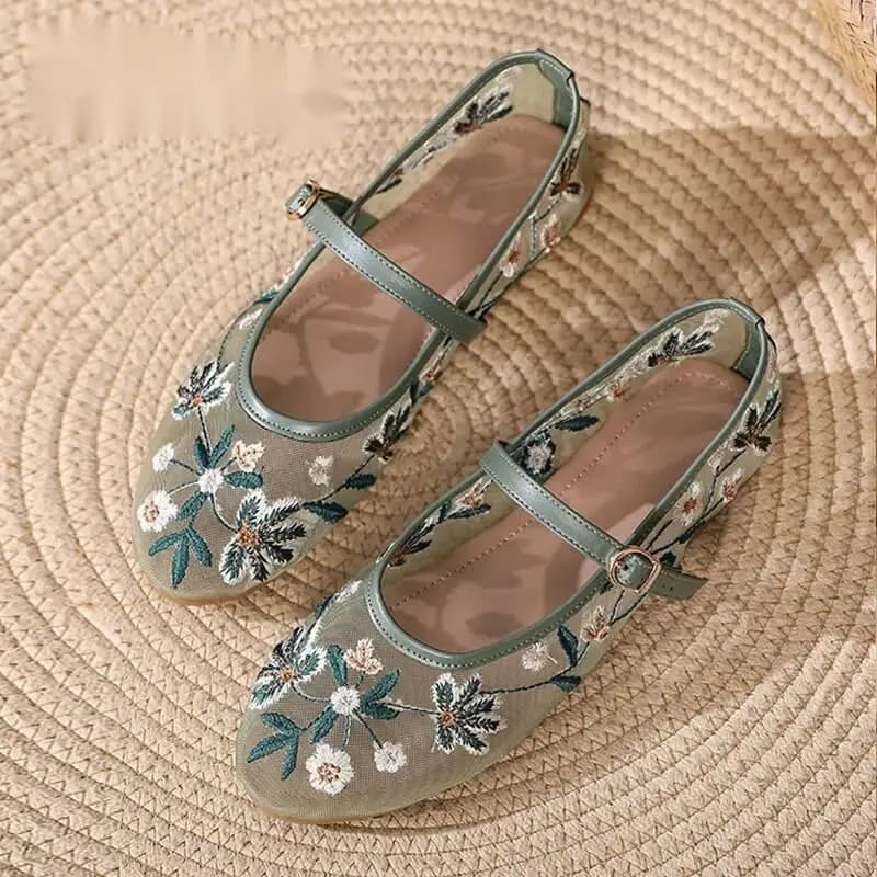 Nouvelles Chaussures de Ballet Respirantes en Maille pour Femmes 2026 – Baskets Designer Brodé Fleur