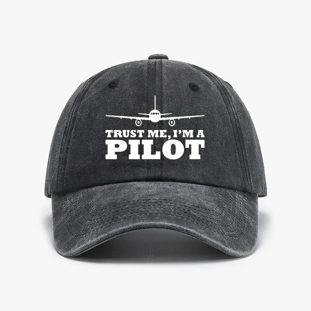 Casquette de baseball 'Trust Me IM A Pilot' en denim délavé vintage, à calotte souple, effet vieilli