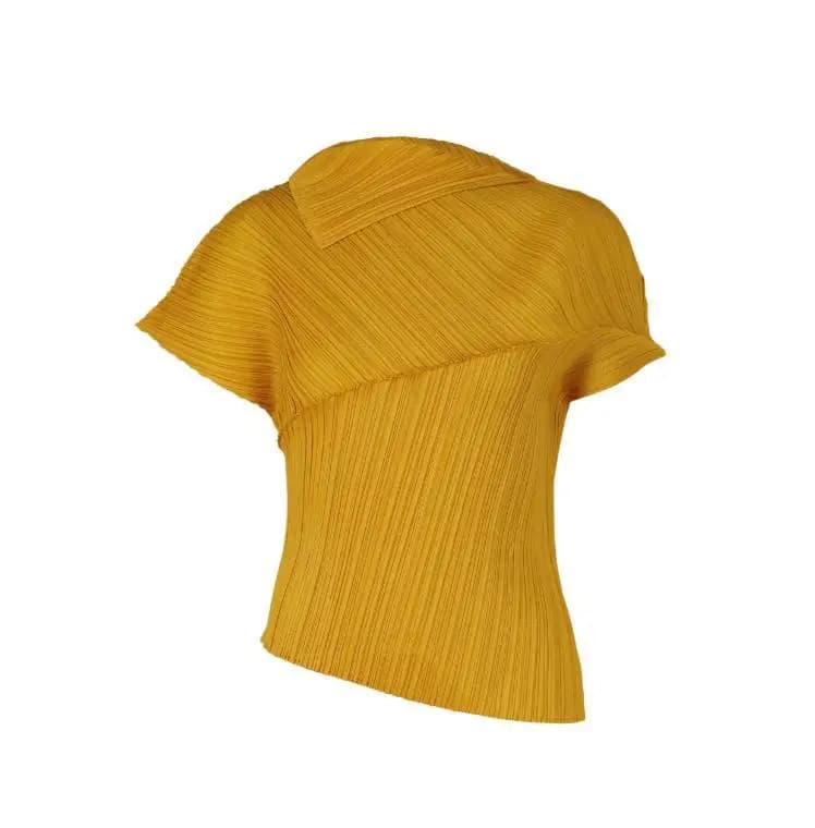 T-shirt plissé pour femme Miyake avec un design haut de gamme et asymétrique, haut d'été polyvalent