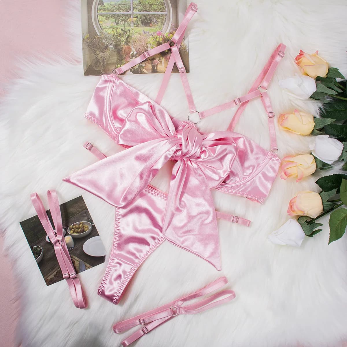 Lingerie européenne et américaine, avec nœud exquis et ajouré, ensemble trois pièces sexy avec annea