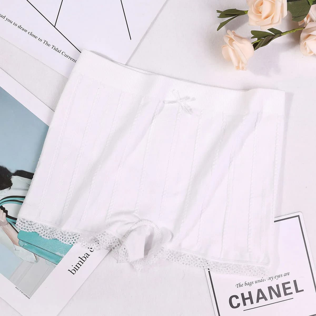 Shorts sans couture en dentelle douce, sexy, respirants, pour femmes et jeunes filles, shorts de séc