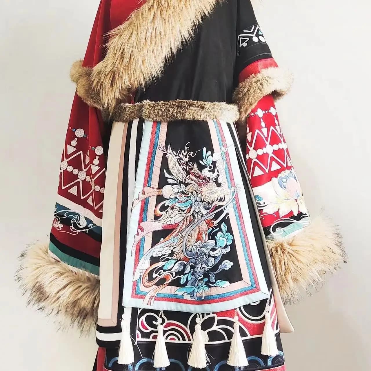 Vêtements tibétains brodés classiques pour hommes et femmes, velours épais, costume chinois traditio
