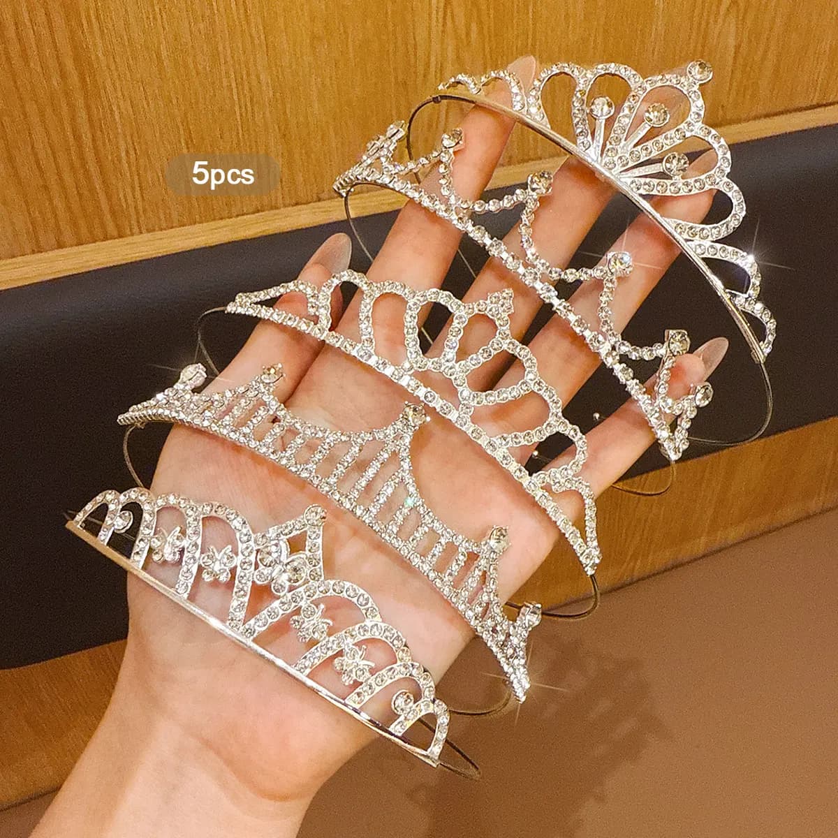 5 bandeaux couronne à la mode avec pinces à cheveux douces et élégantes adaptées à un usage quotidie