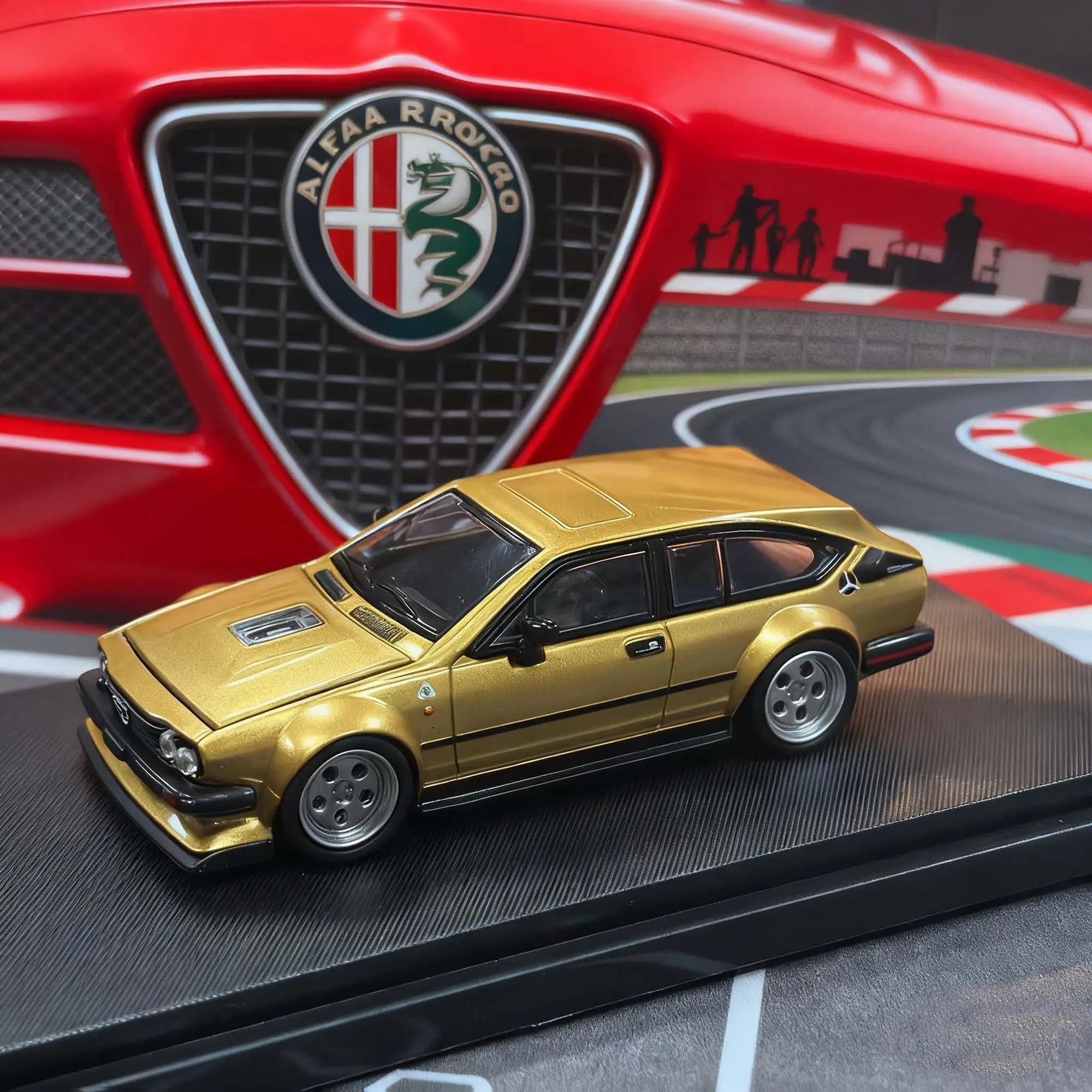 Modèle de voiture en alliage de collection Rm 1:64 Alpha Romeo Gtv6 Wide Body Modified avec capot ou