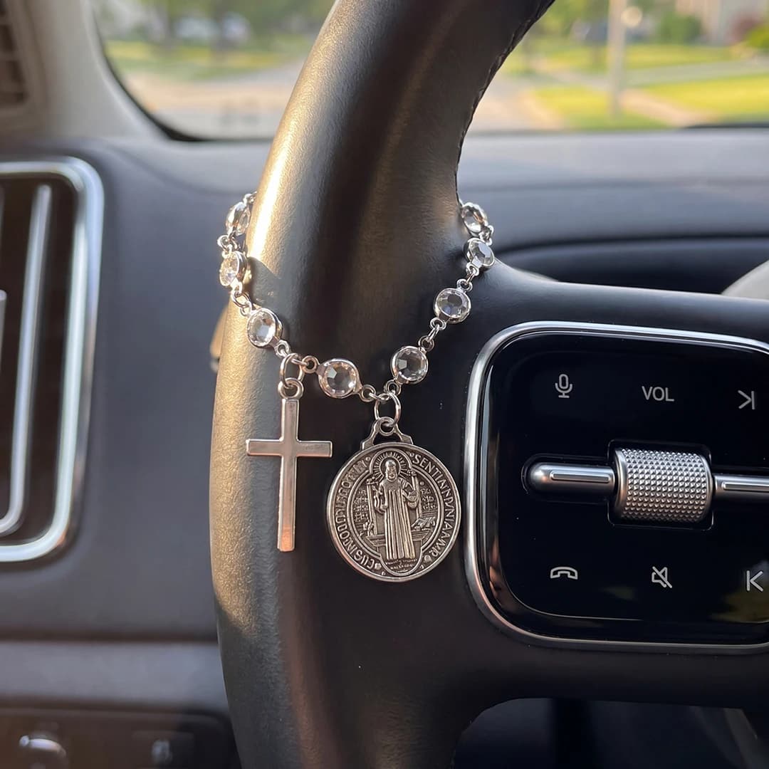 Accessoire de voiture : Chapelet de protection catholique avec médaille de Saint Benoît et pendentif