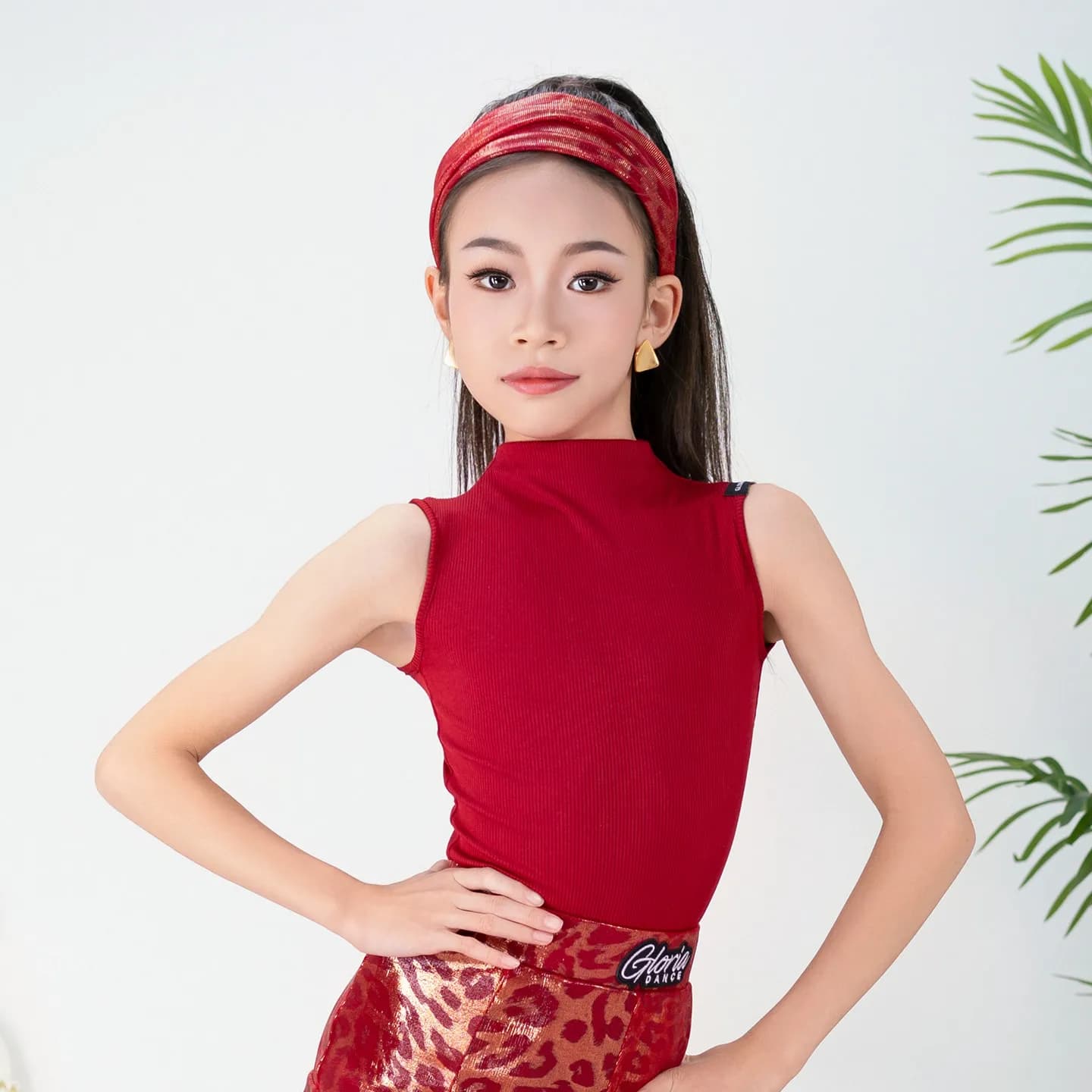 Nouvelle tenue de concours de danse latine 2026 pour filles : hauts sans manches et jupes fendues –