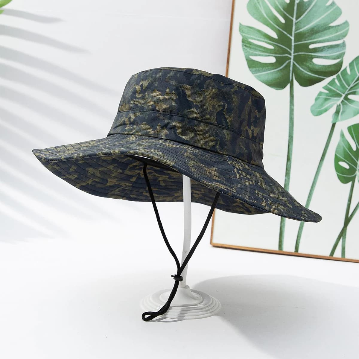 Chapeau de pêche à motif camouflage, style vestimentaire sportif, large bord adapté aux activités de