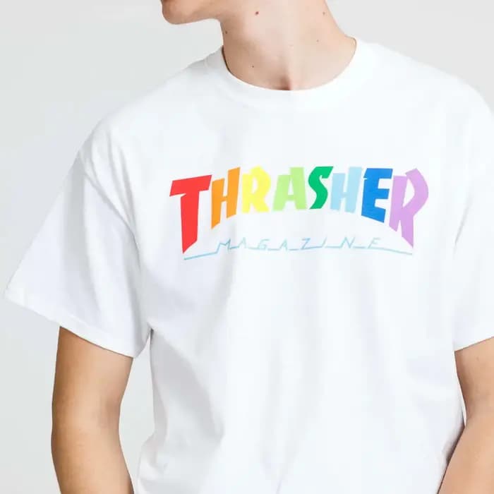 T-shirt classique en coton avec motif graphique