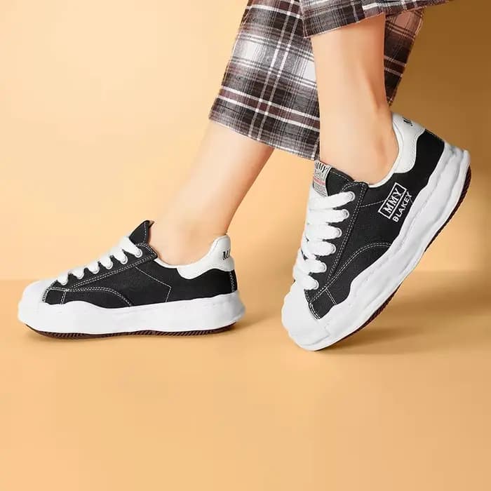 Chaussures de sport tendance à semelle épaisse, style classique, pour le voyage, baskets en toile po