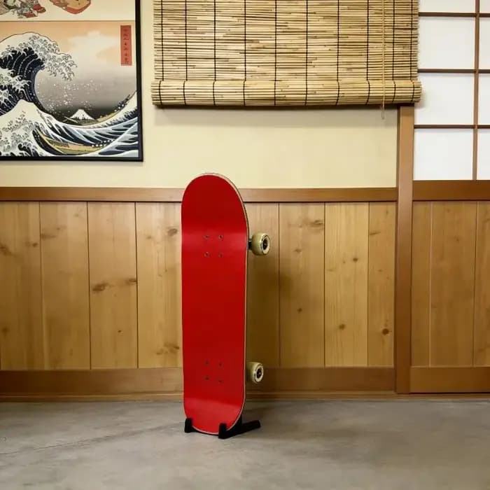 Support vertical universel pour skateboard imprimé en 3D