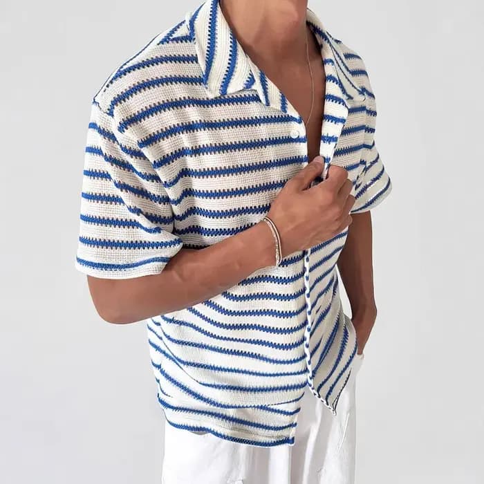 Chemise à manches courtes rayée