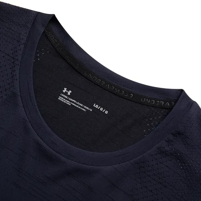 T-shirts Underarmour pour hommes et femmes
