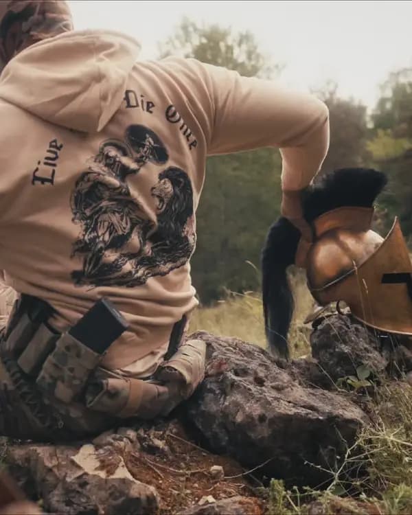 Sweat à capuche Die Once – Équipement tactique _ Brothers in Arms Graphic