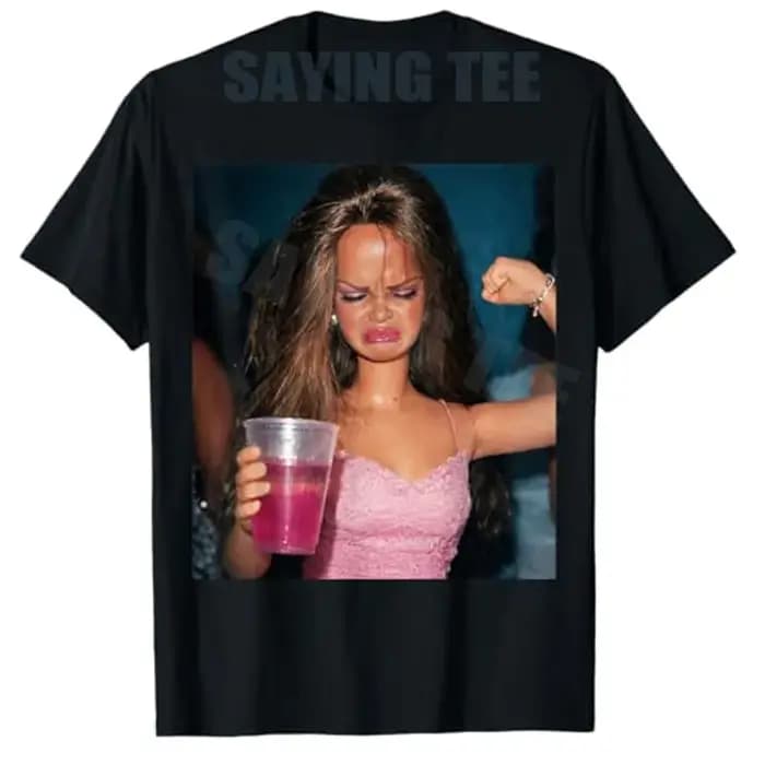 T-shirt graphique Y2K humoristique avec visage de poupée dégoûtant, boisson et danse, pour femme, mode féminine, cadeau fantaisie