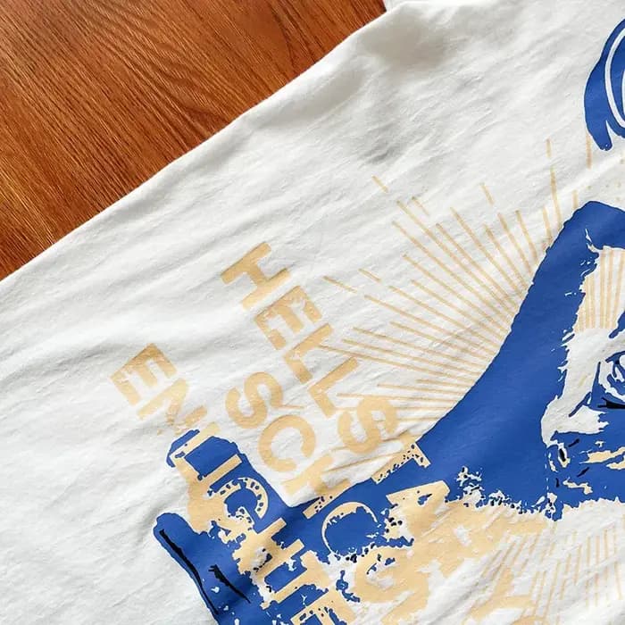 HS Groter Dan Satan Kort. T-shirt tendance High Street à manches courtes
