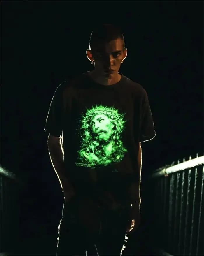 Saint jésus veilleuse Destruction en détresse imprimé à manches courtes T-shirt hommes femmes T petit haut t-shirts