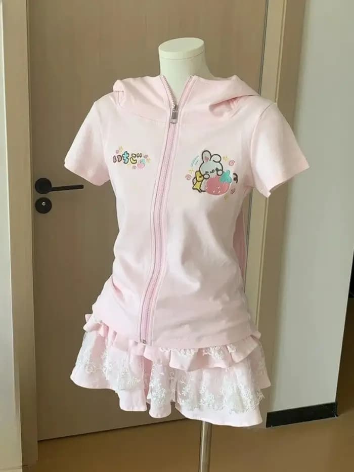 Kawaii dessin animé broderie t-shirts femmes Y2k esthétique T-shirt à capuche Style japonais coupe ajustée fermeture éclair Grunge t-shirts Streetwear quotidien
