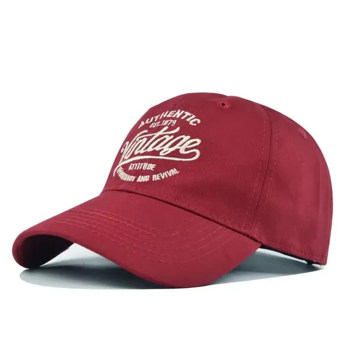 Casquette de baseball avec lettres brodées vintage