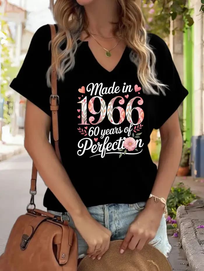 T-shirt graphique col en V pour femme « Made in 1966 », T-shirt imprimé « 60 ans de perfection », ha