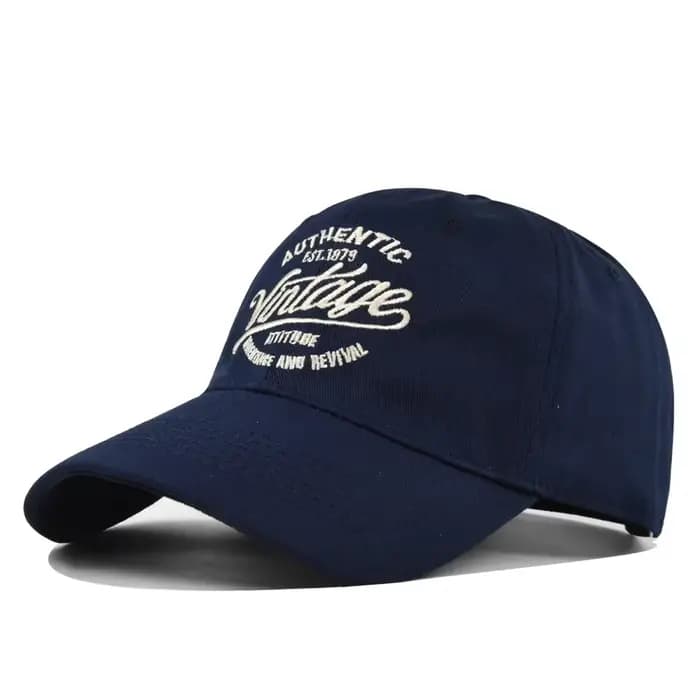 Casquette de baseball avec lettres brodées vintage