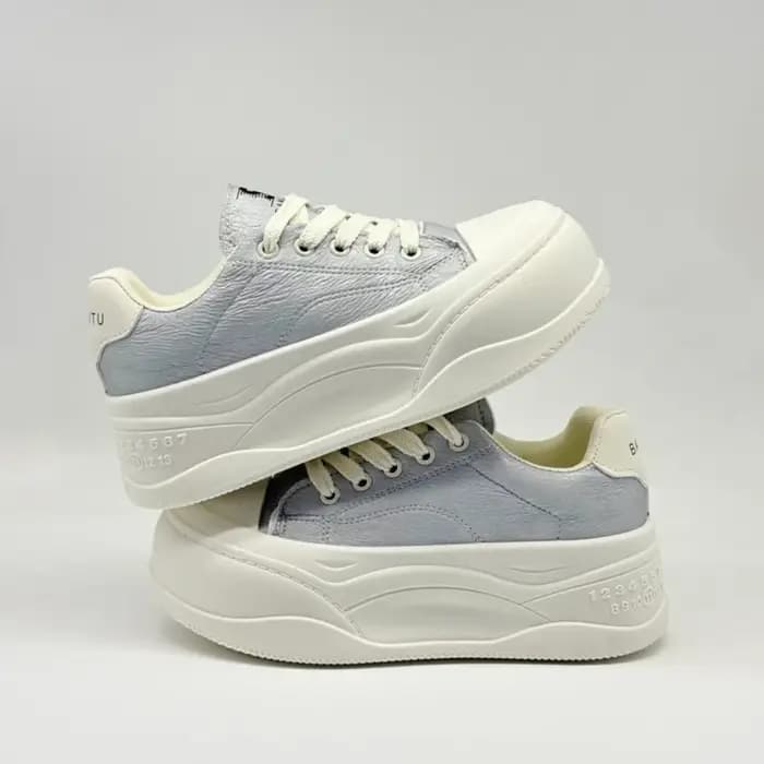 Baskets décontractées montantes en cuir violet clair à plateforme