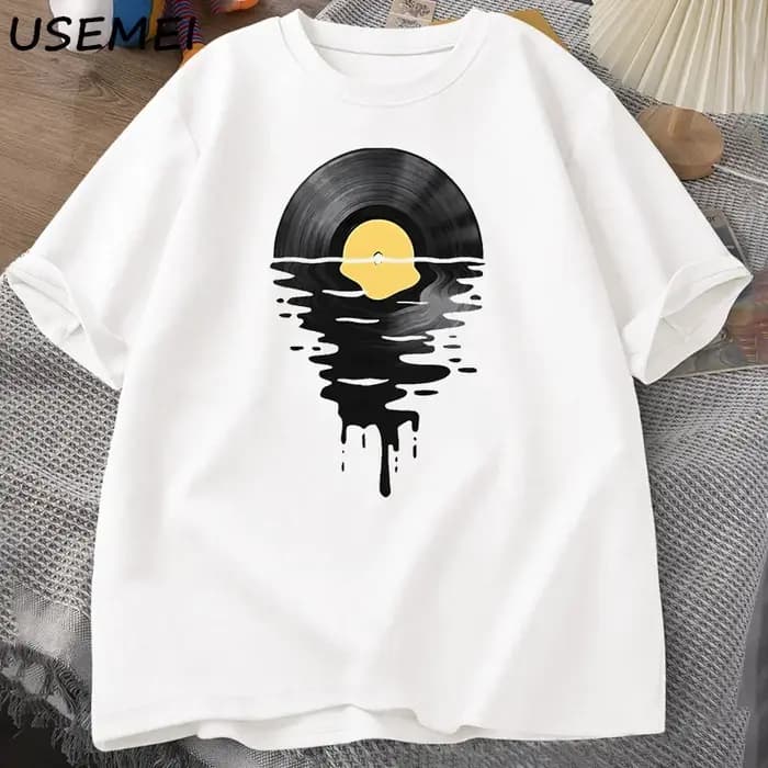 T-shirt Vinyle Cool Coucher de Soleil Vintage pour Amateurs de Musique