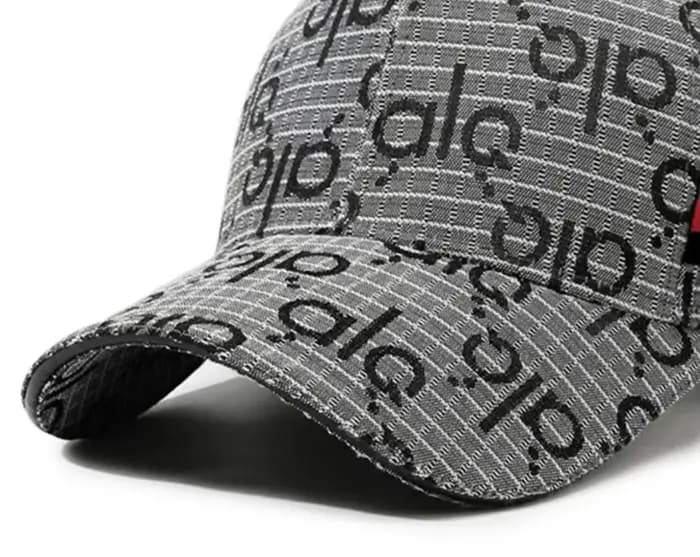 Casquette de baseball décontractée et polyvalente à visière rigide