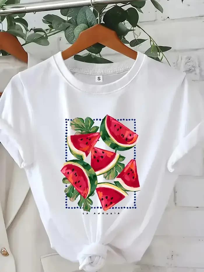 Coton 100% un nouveau T-shirt à manches courtes le plus vendu pour les vêtements pour femmes avec des fleurs de plantes européennes et américaines imprimées esthétiques