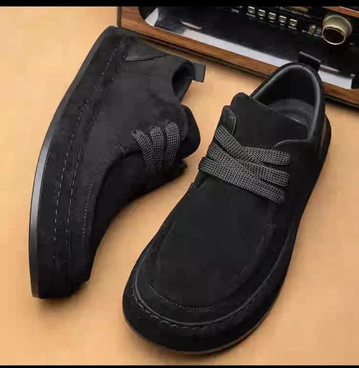 Les chaussures pour hommes sont à la mode chaussures décontractées marron en matériau en daim durabl
