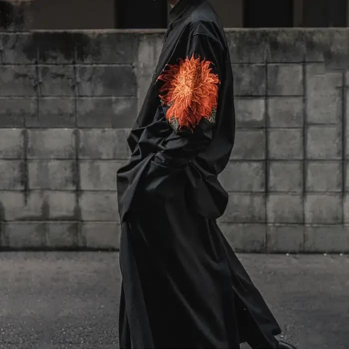 Yamamoto Style chemise à fleurs rouges hommes japonais allongé foncé brodé haut