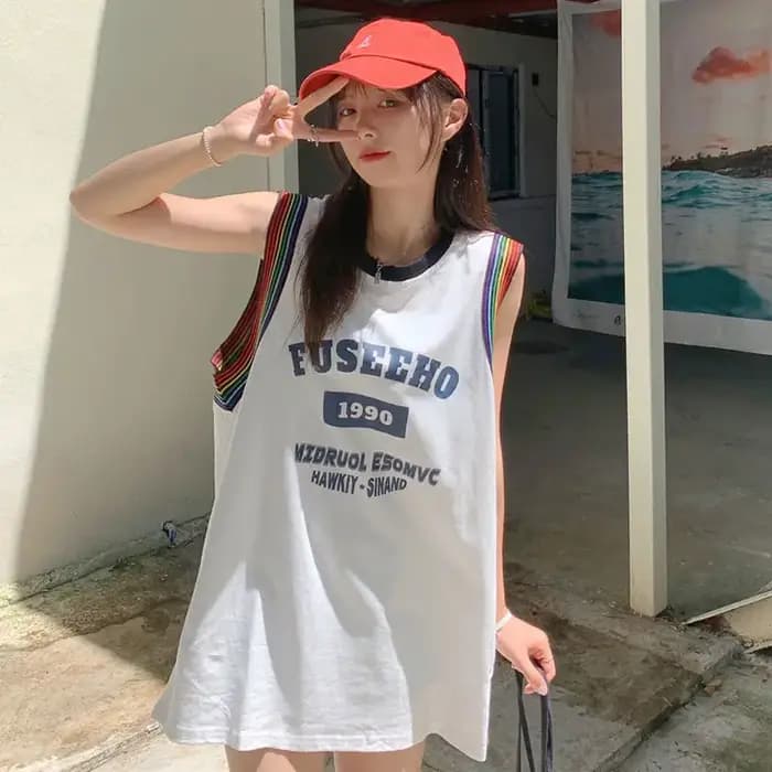 T-shirt graphique à manches courtes pour femmes