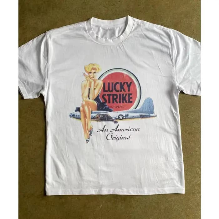 T-shirt Homme Été 2026 Lucky Strike Pin-Up – T-shirt Vintage à Motif Rétro Fille Pin-Up Américaine –