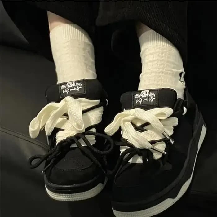 2026 femmes grosse Sneaker mode dentelle conseil chaussures exquise tête ronde