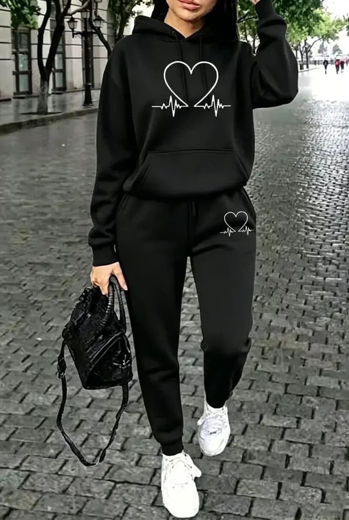 Tenues décontractées pour femmes : Sweat-shirts à capuche