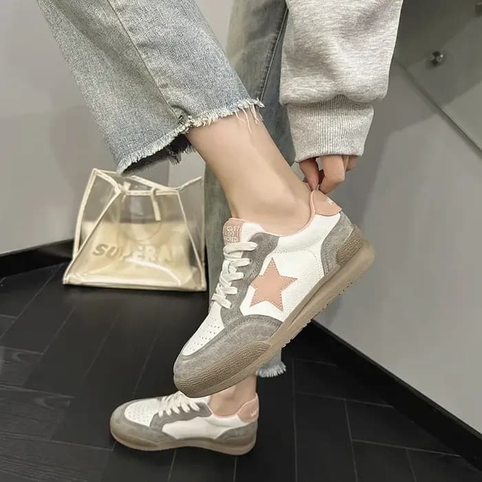 Nouvelles baskets pour femmes automne 2024, couleur contrastée, semelle épaisse, décontractées, mode polyvalente, chaussures à lacets, chaussures de ville pour femmes