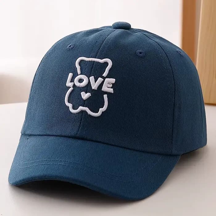 Chapeau de baseball à broder LOVE en style simple et mignon