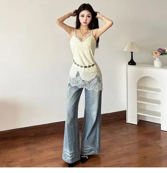 2025 Ropa Muje Sexy gilet femmes vêtements Patchwork dentelle col en v sans manches Camis coréen t-shirts plis coupe ajustée Chic réservoirs irréguliers