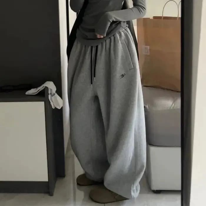 Pantalon de survêtement gris surdimensionné pour femmes
