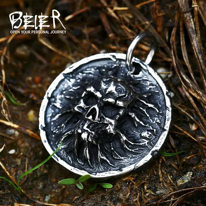 Collier pendentif tête de mort 3D en acier inoxydable pour hommes