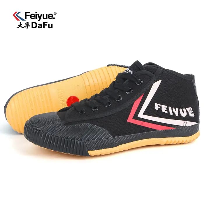 Chaussures originales Version noire baskets hommes femmes