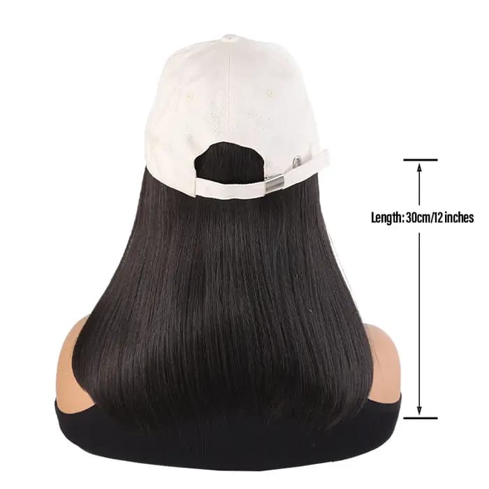 Casquette de baseball beige avec cheveux synthétiques raides mi-longs – Chapeau perruque intégré pour femme