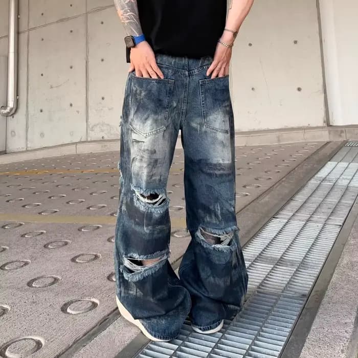 Vintage High Street Vibe hommes ample jambe droite jean délavé conception trou poinçonnage à la mode