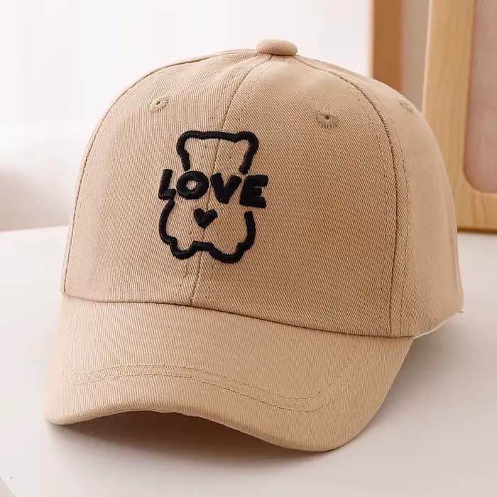 Chapeau de baseball à broder LOVE en style simple et mignon