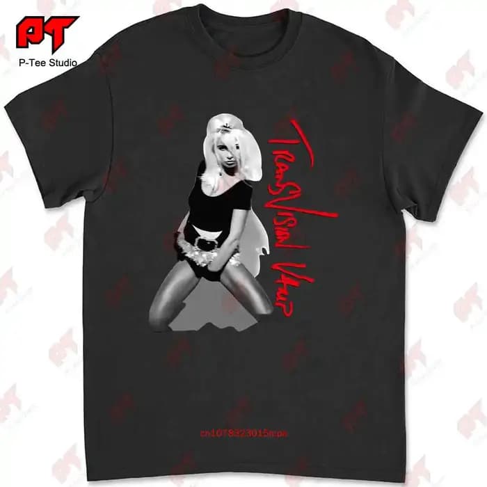 T-shirt Transvision Vamp porté par Kurt asil ain KMLJ