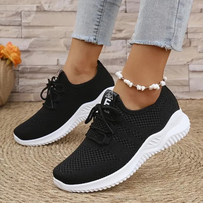 Chaussures de sport de loisirs pour femmes de couleurs unies avec tige en tricot et semelles souples pour la course à