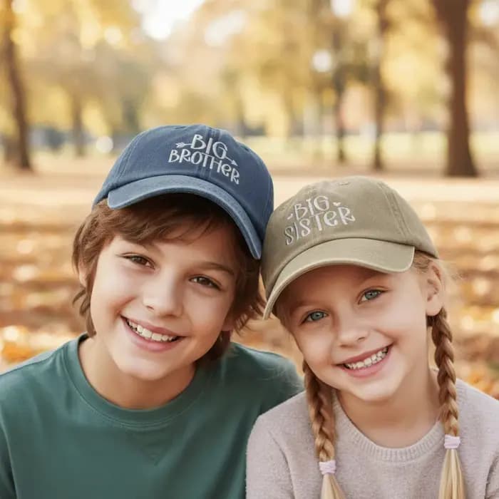 Casquettes tendance en coton délavé pour frères et sœurs