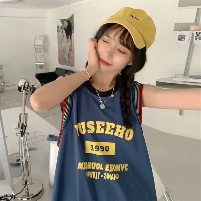 T-shirt graphique à manches courtes pour femmes, pulls midi coréens, vêtements élégants, blanc, mode
